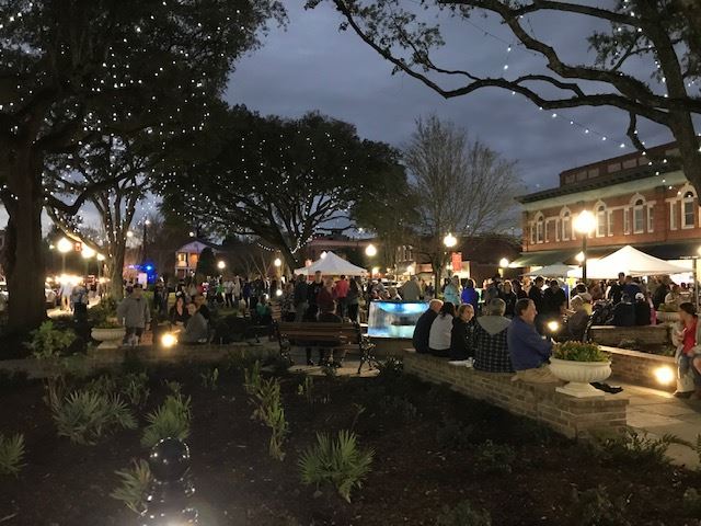 Hutchinson Square 1